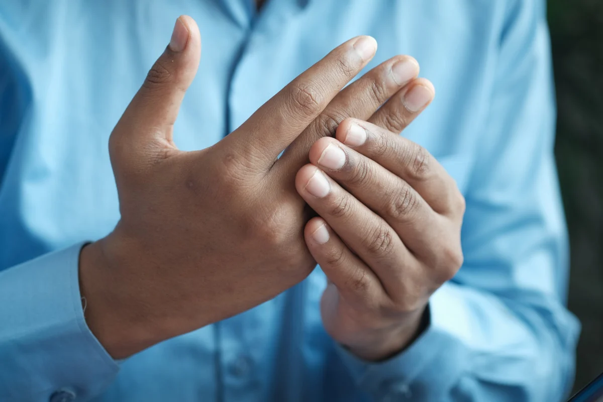 Can Massage Help Carpal Tunnel Syndrome? Here's What To Know
