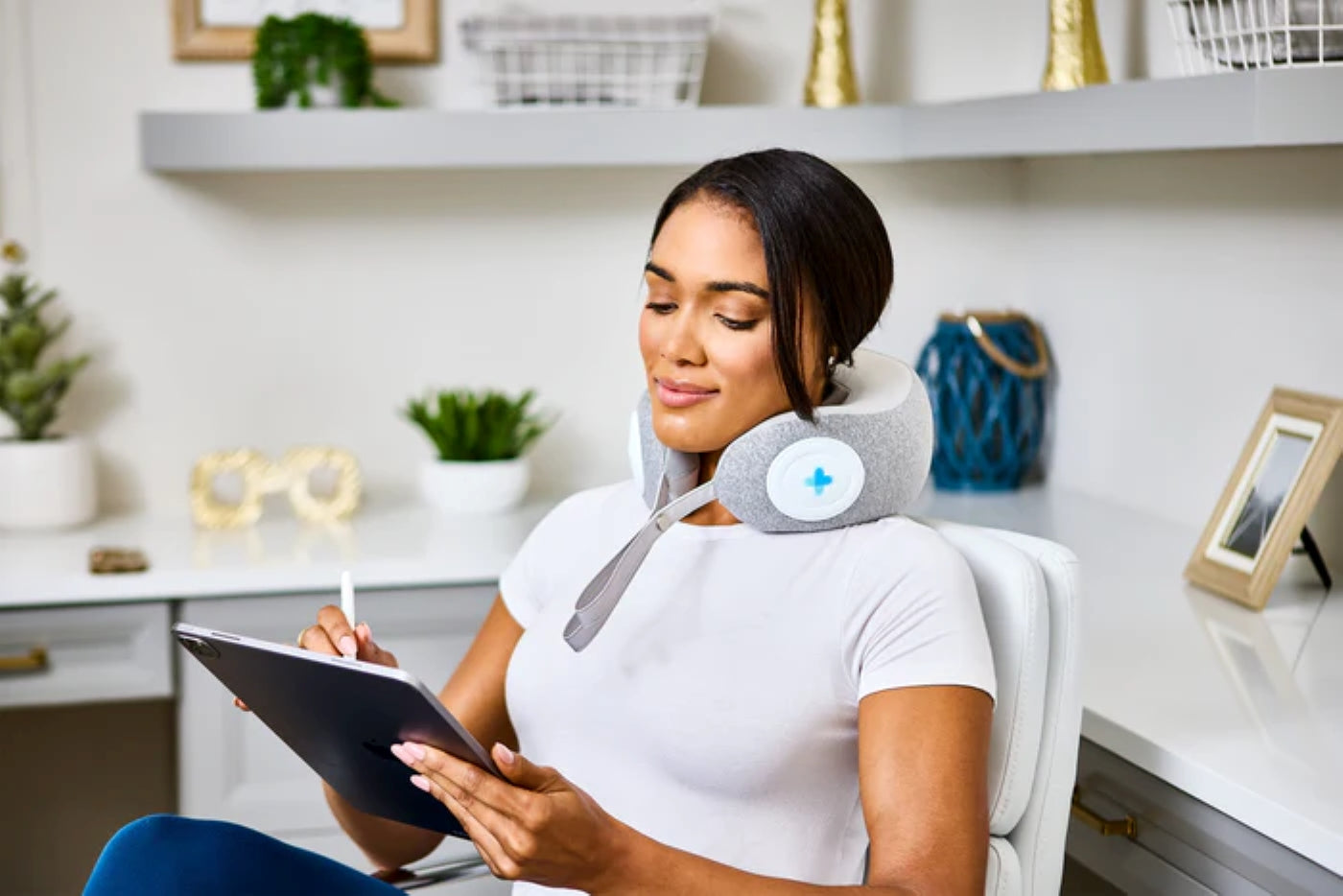 5 Health Benefits of Neck Massage: Pain, Anxiety, & More