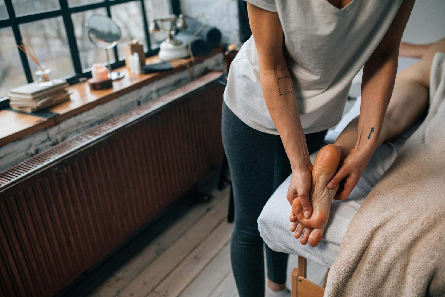 Poor Circulation in Cold Weather: How Can Foot Massage Help?