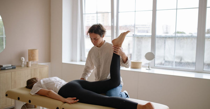 Spinal Stenosis Leg Symptoms: Causes, Patterns & Relief